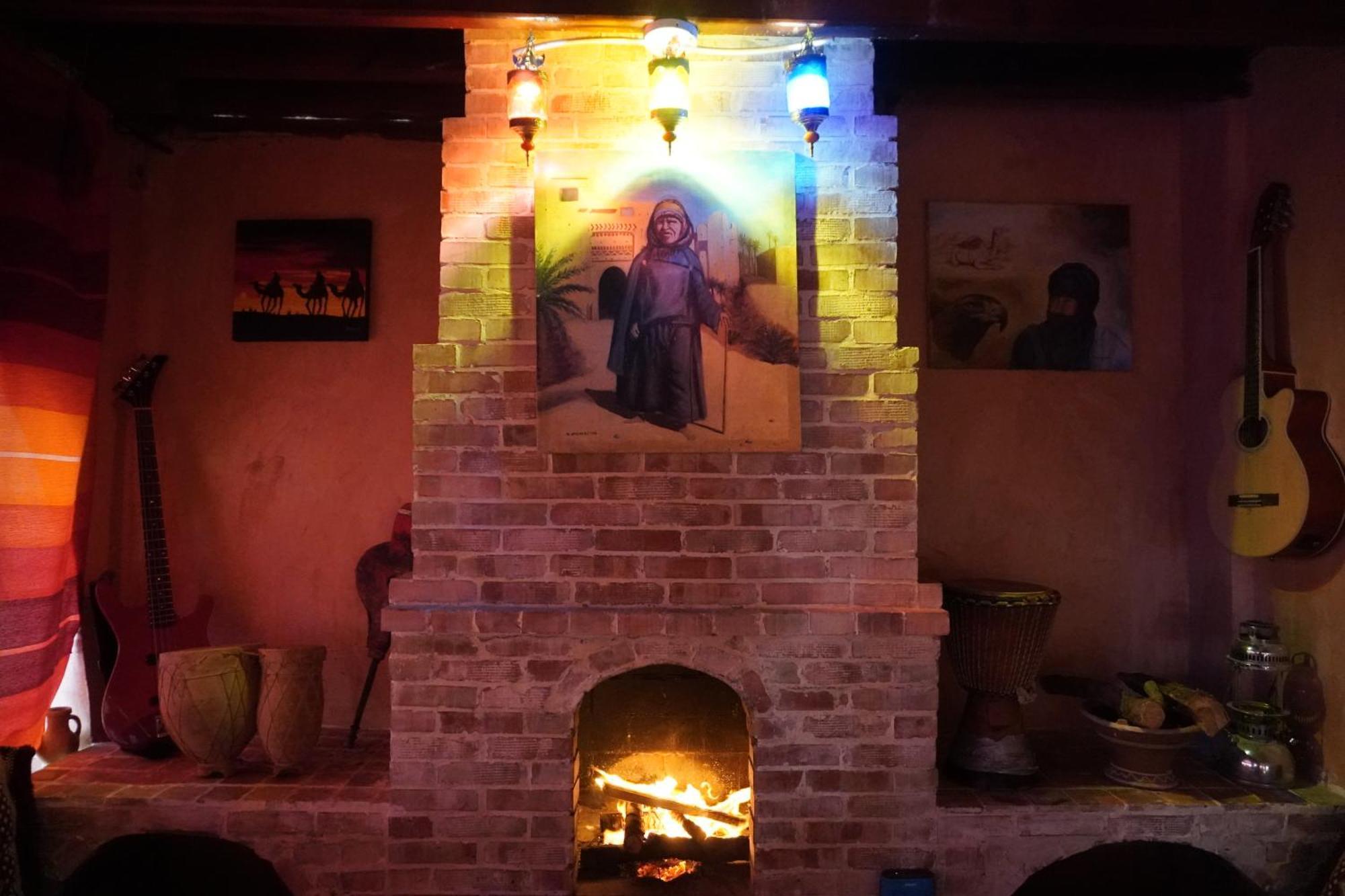 Hotel La Kasbah Elkhorbat Muxu Berbere à Asrir  Extérieur photo
