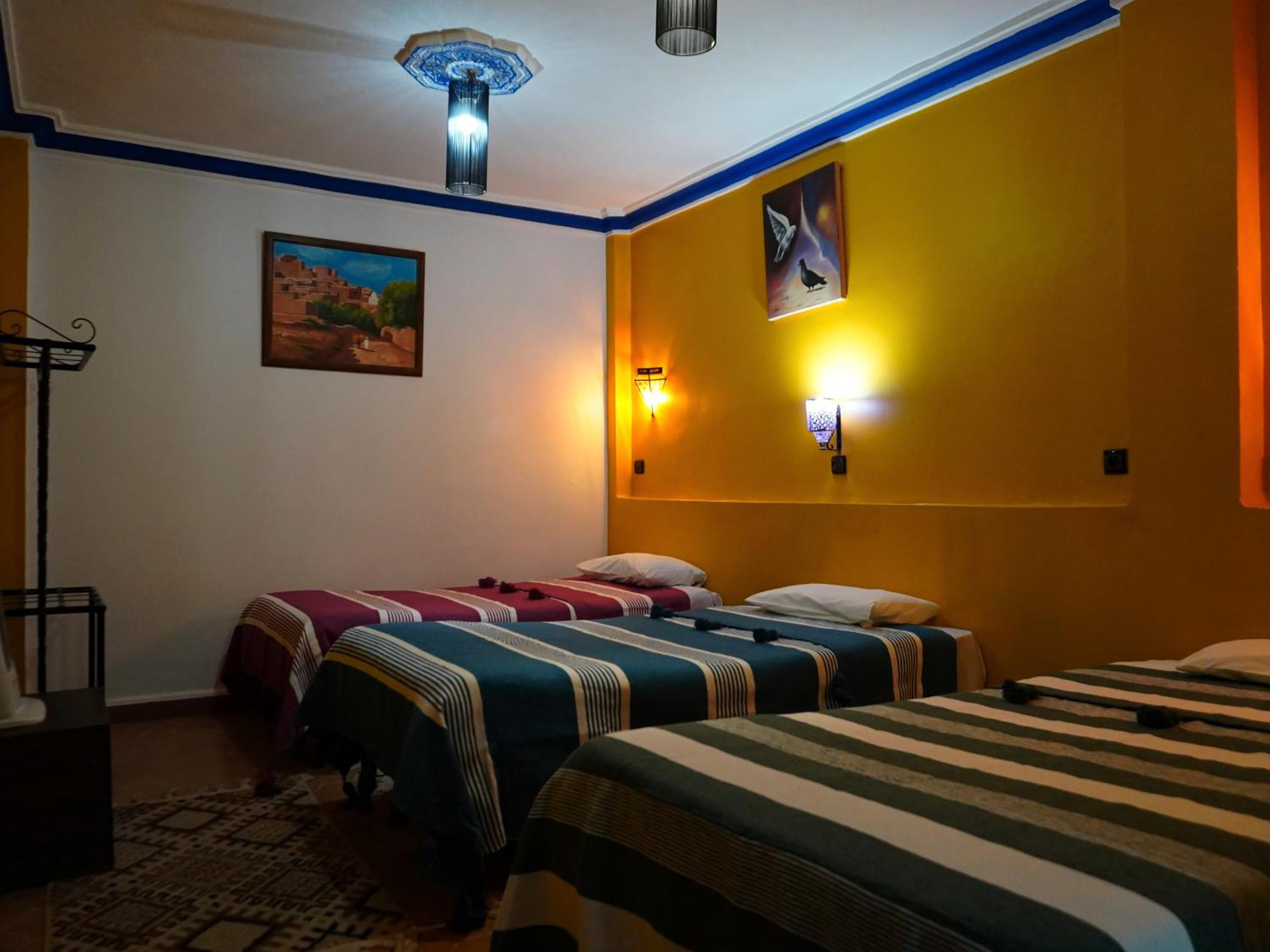 Hotel La Kasbah Elkhorbat Muxu Berbere à Asrir  Extérieur photo