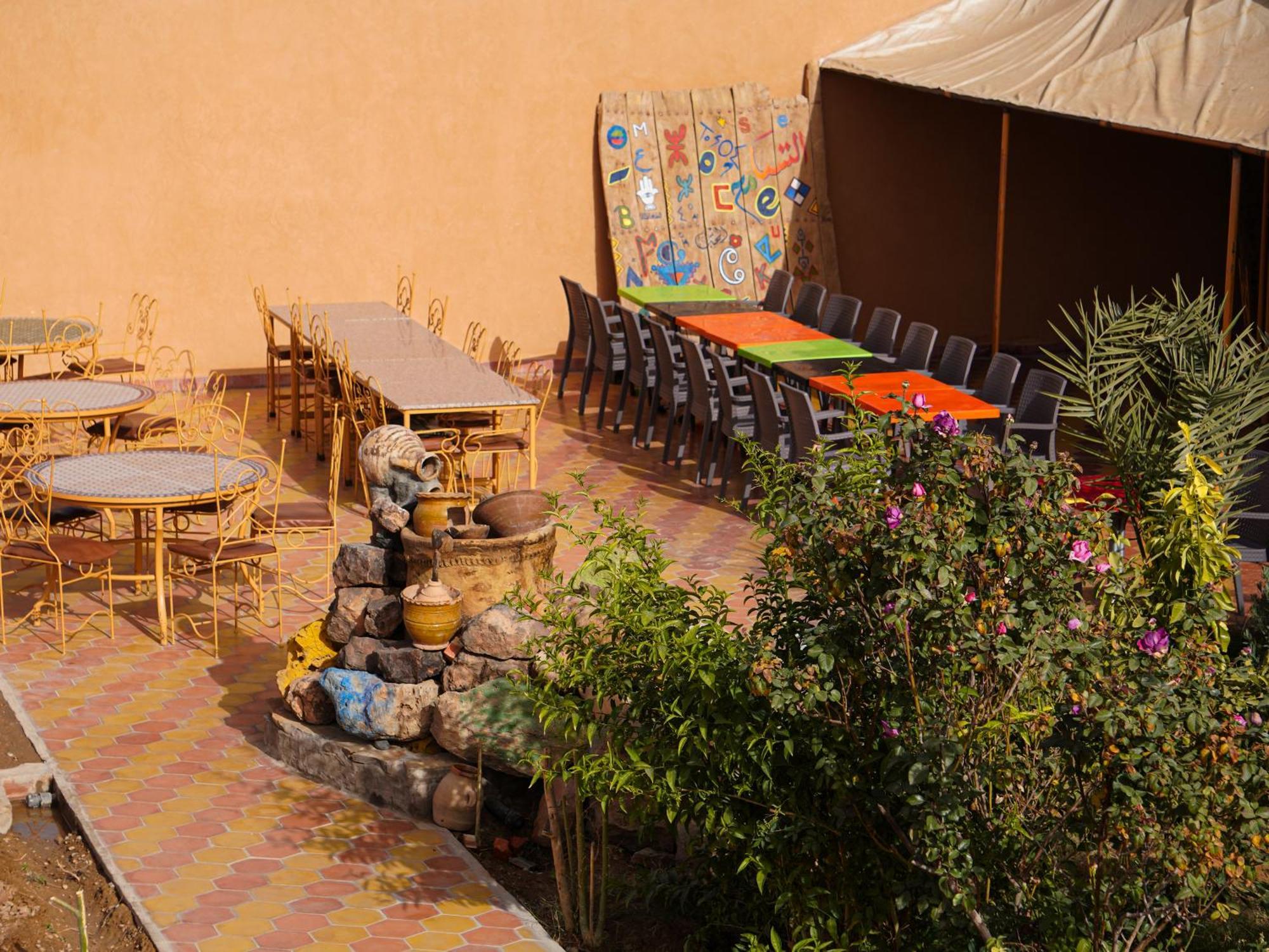 Hotel La Kasbah Elkhorbat Muxu Berbere à Asrir  Extérieur photo