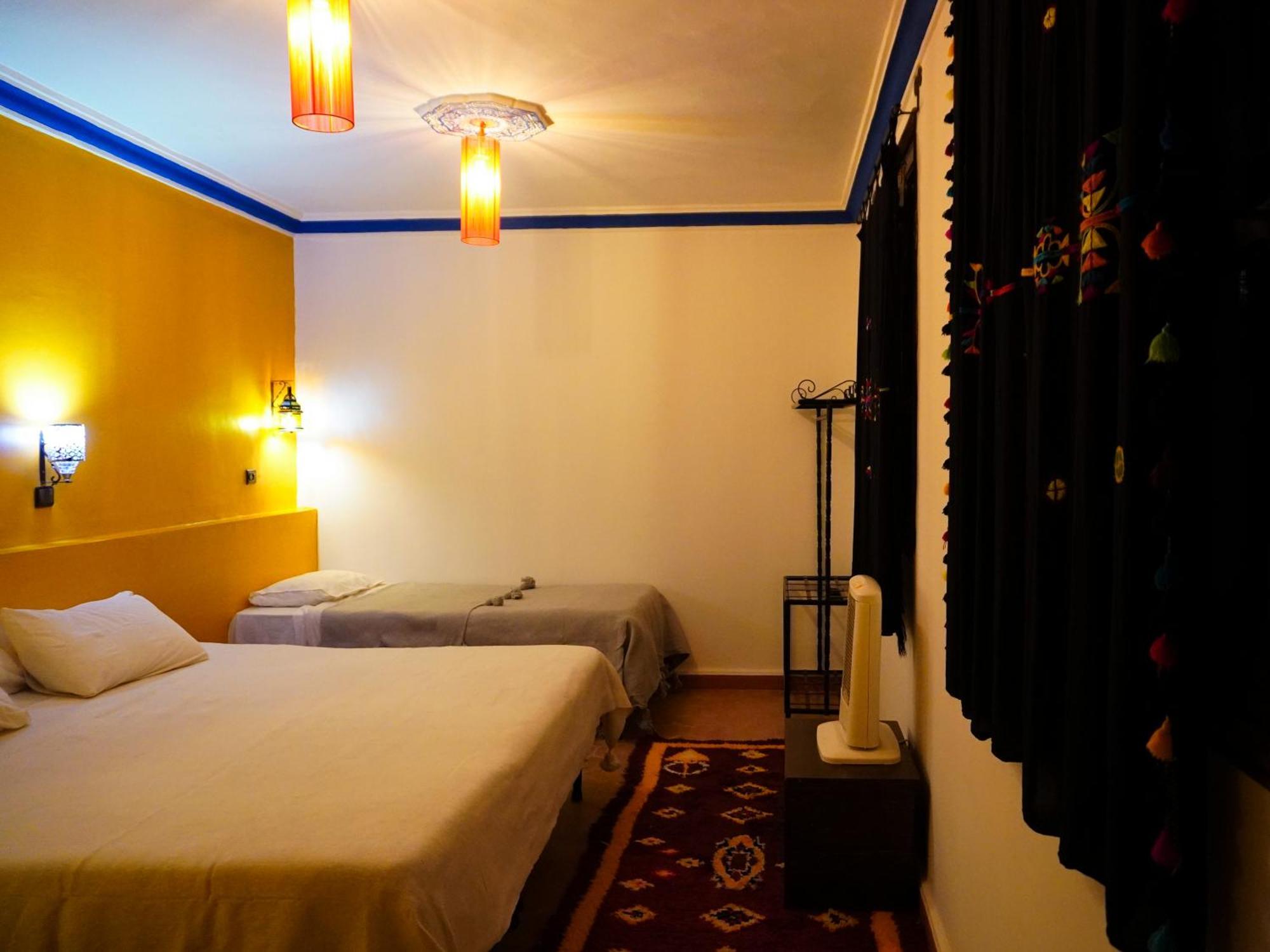 Hotel La Kasbah Elkhorbat Muxu Berbere à Asrir  Extérieur photo