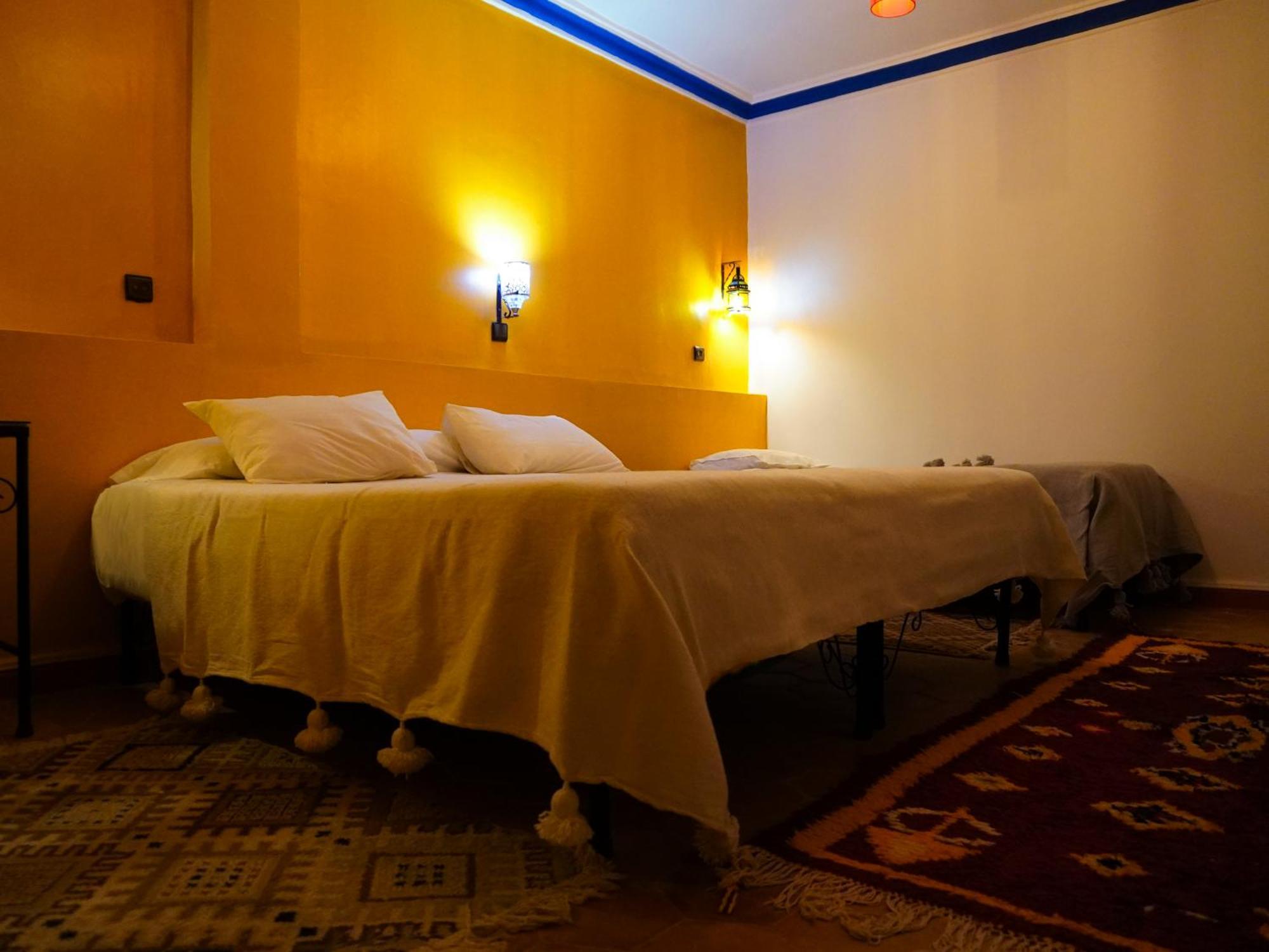 Hotel La Kasbah Elkhorbat Muxu Berbere à Asrir  Extérieur photo
